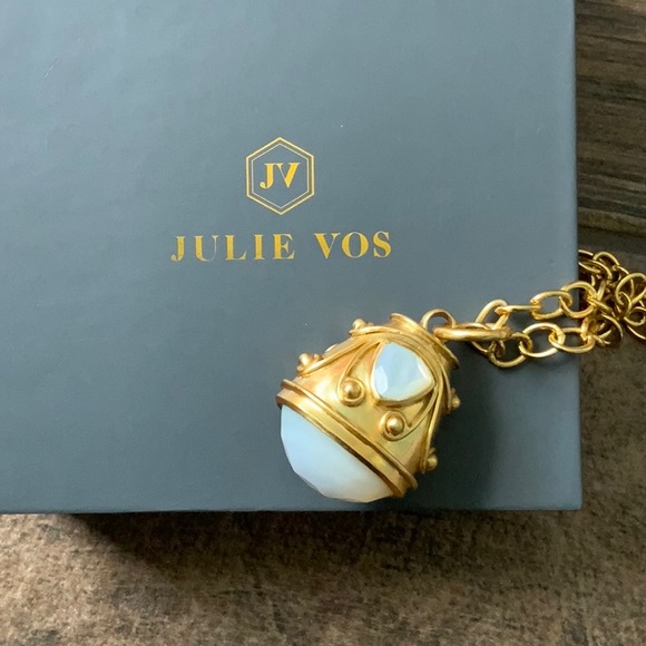 JV Semi-Precious Stone Pendant - Picture 1 of 7